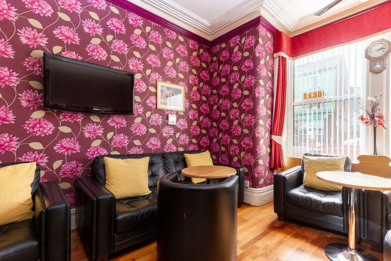Valentine Lodge Over 21 Adult Couples Only Blackpool Exterior foto